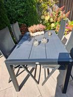 Mooie Tuinset - Tafel met 4 Stoelen, Ophalen, 4 zitplaatsen, Kunststof, Zo goed als nieuw