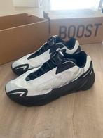 Yeezy 700, Kleding | Heren, Schoenen, Verzenden, Gedragen, Adidas