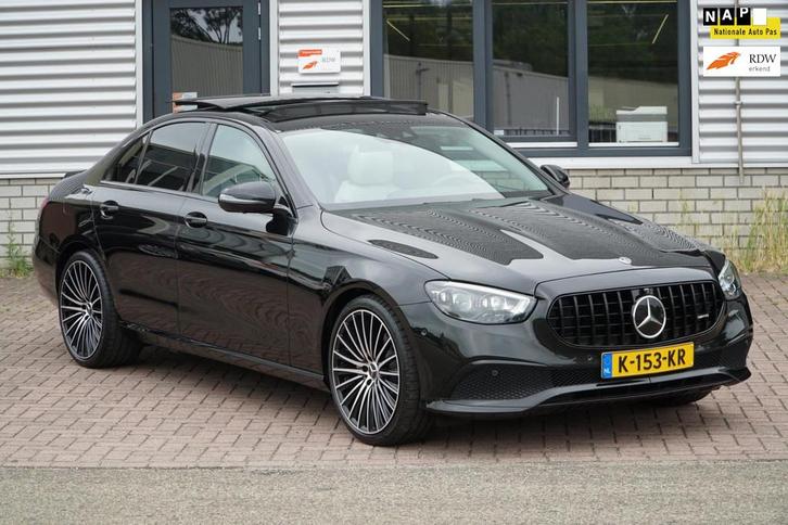 Mercedes-Benz E-klasse 200 Solution Luxury PANORAMADAK, Auto's, Mercedes-Benz, Bedrijf, Te koop, E-Klasse, 360° camera, ABS, Adaptive Cruise Control