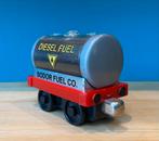 Thomas de Trein Diesel Fuel Tanker 2009, Kinderen en Baby's, Speelgoed | Thomas de Trein, Ophalen of Verzenden, Gebruikt