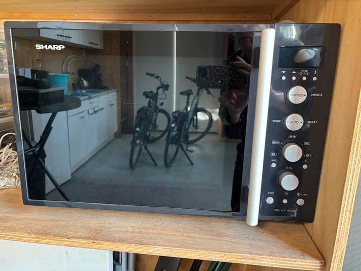 SHARP oven R-931, Witgoed en Apparatuur, Ovens, Zo goed als nieuw, 45 tot 60 cm, Ophalen