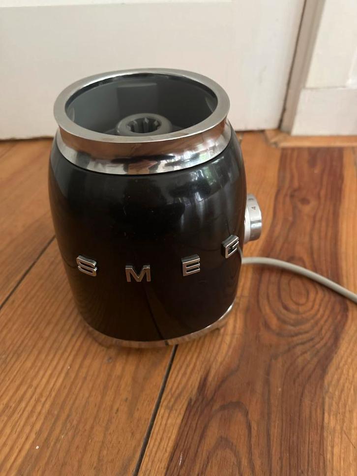 Smeg Blender Onderstel - Werkt Perfect!, Witgoed en Apparatuur, Blenders, Gebruikt, Blender-accessoire, Ophalen of Verzenden