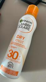 Garnier Ambre Solaire Dry mist Spray SPF 30 - 200ml, Sieraden, Tassen en Uiterlijk, Uiterlijk | Lichaamsverzorging, Ophalen, Nieuw
