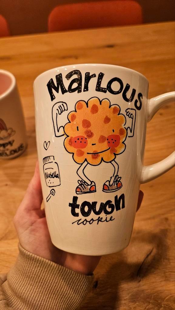 Gepersonaliseerde XL mok Blond Amsterdam Tough Cookie, Huis en Inrichting, Keuken | Servies, Nieuw, Kop(pen) en/of Schotel(s)