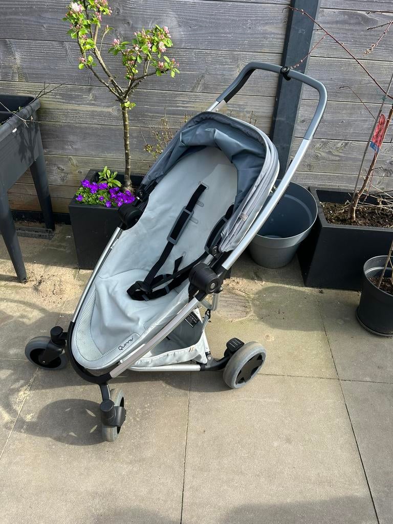 Stevige Quinny buggy, Ophalen of Verzenden, Zo goed als nieuw, Quinny, Regenhoes