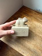 Beeldje haas doosje, Diversen, Pasen, Ophalen of Verzenden