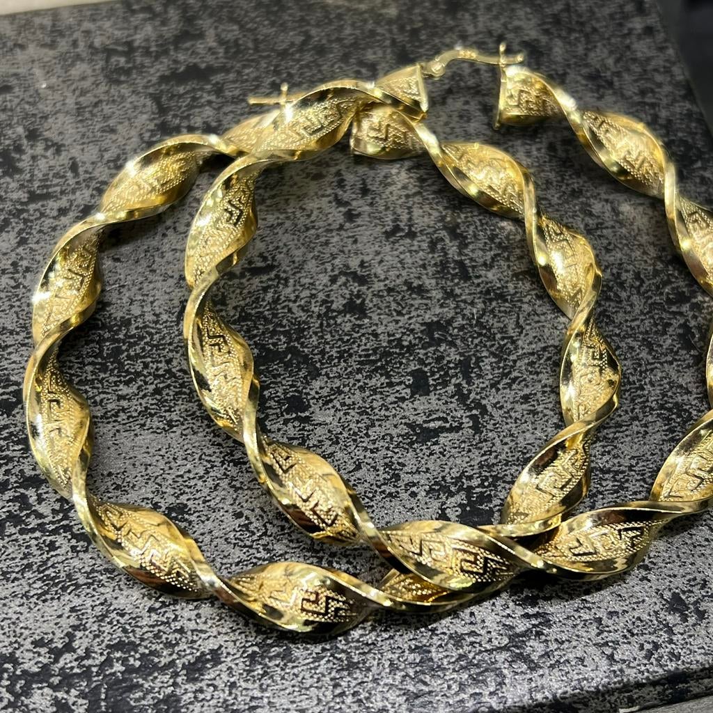 14 karaats gouden wokkels oorbellen groot model, Ophalen of Verzenden, Zo goed als nieuw, Goud