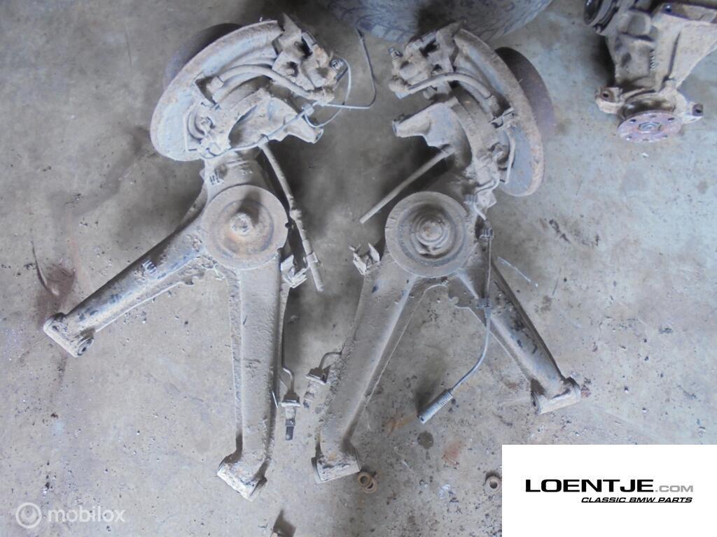 draagarmen achter met schijven bmw e36 compact of bmw e30, Gebruikt, Ophalen of Verzenden, BMW, BMW