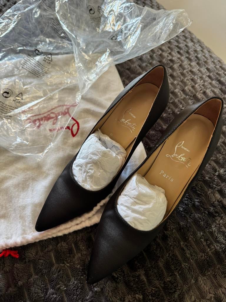 Christian Louboutin hakken – maat 37, Kleding | Dames, Schoenen, Ophalen of Verzenden, Nieuw