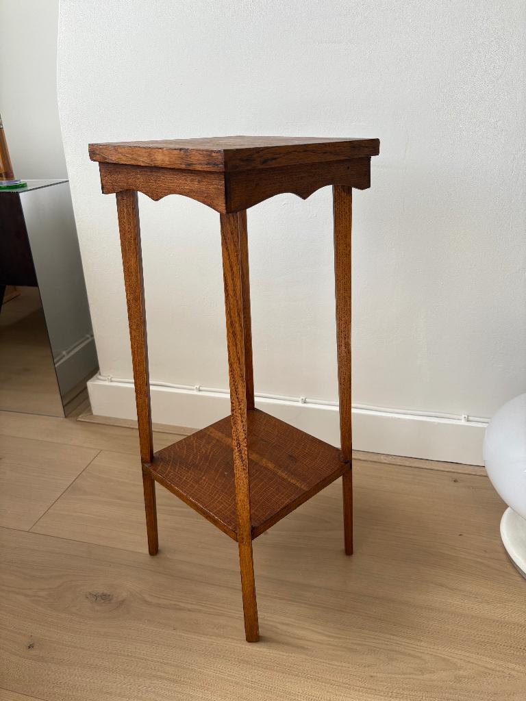 Vintage houten standaard / kruk / bijzettafel voor planten, Huis en Inrichting, Tafels | Bijzettafels, Ophalen, Minder dan 55 cm