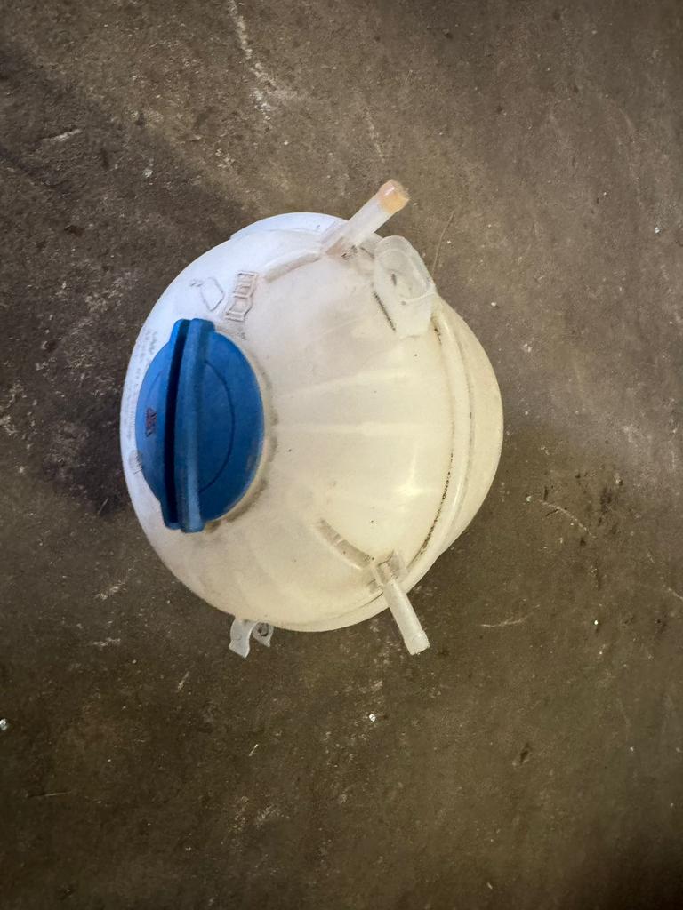 Koelvloeistof reservoir Volkswagen Transporter, Ophalen, Zo goed als nieuw