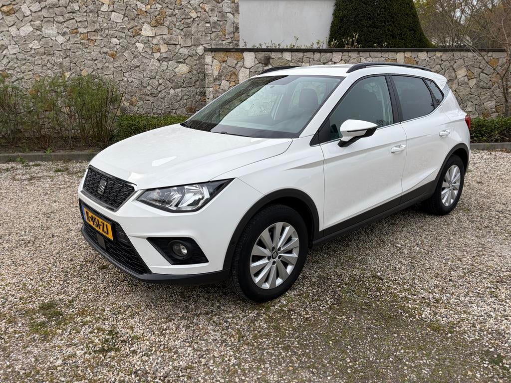 Seat Arona 1.0 TSI 115pk Dsg-7 2017 Wit, Auto's, Arona, 540 kg, 115 pk, Particulier