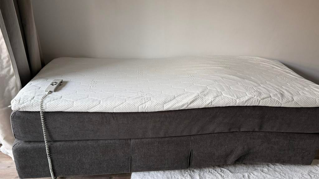 Extra lange elektrische Strellsen 1 persoons boxspring, Huis en Inrichting, Slaapkamer | Boxsprings, Ophalen, 90 cm, Eenpersoons