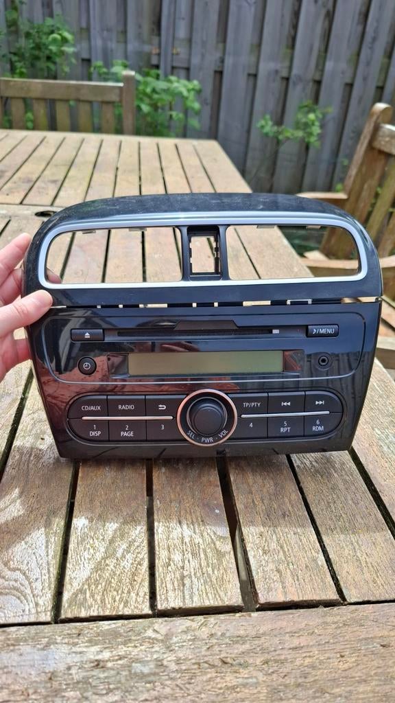 Autoradio +rooster Mitsubishi Space Star (origineel), Auto diversen, Ophalen of Verzenden