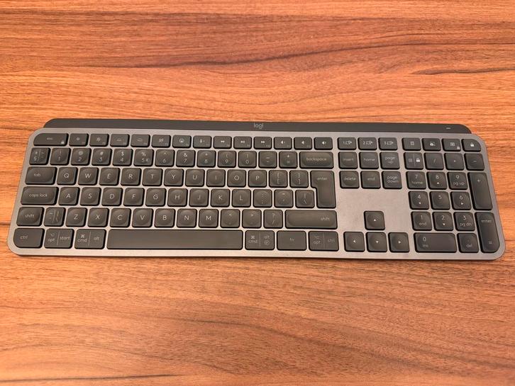 Logitech MX Master 3S en MX Keys set, Computers en Software, Muizen, Zo goed als nieuw, Muis, Rechtshandig, Draadloos, Ergonomisch