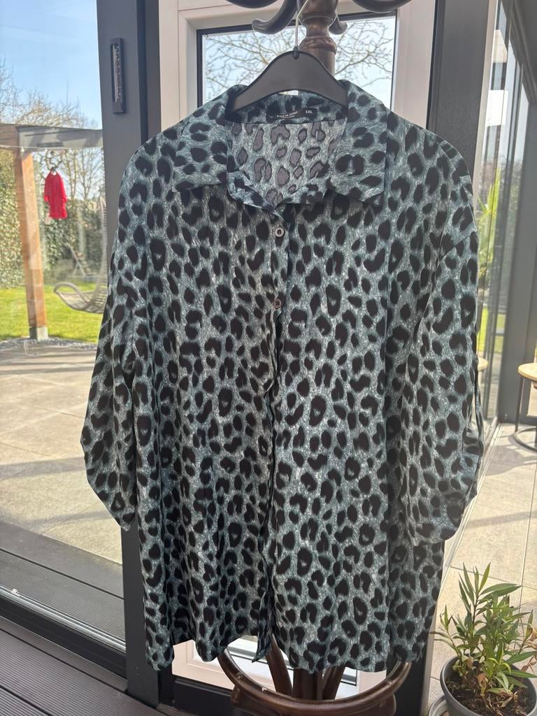 Blouse Shein Curve maat XL, Kleding | Dames, Blouses en Tunieken, Ophalen of Verzenden, Nieuw, Maat 46/48 (XL) of groter, Groen