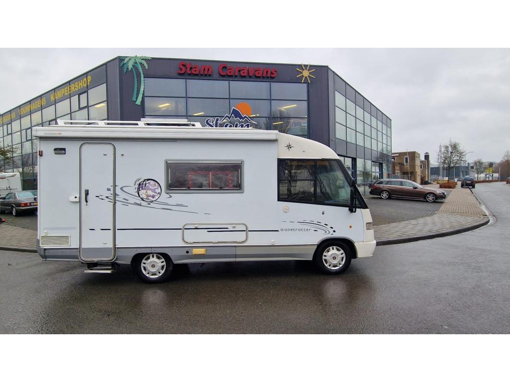 Dethleffs Globetrotter 5830 Mooie compacte camper, Caravans en Kamperen, Campers, Integraal, Koelkast, Ringverwarming, Fiat