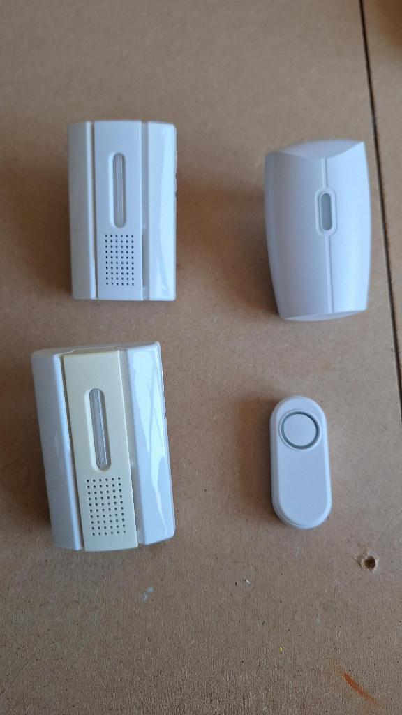 KlikAanKlikUit draadloze deurbel met drie ontvangers, Ophalen of Verzenden, Gebruikt, Draadloos