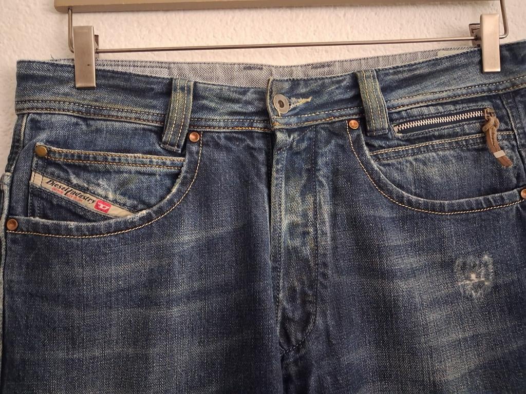 Diesel Industry Jeans - Stijlvolle Denim voor Heren zmaat W3, Diesel, Blauw, W32 (confectie 46) of kleiner, Ophalen of Verzenden