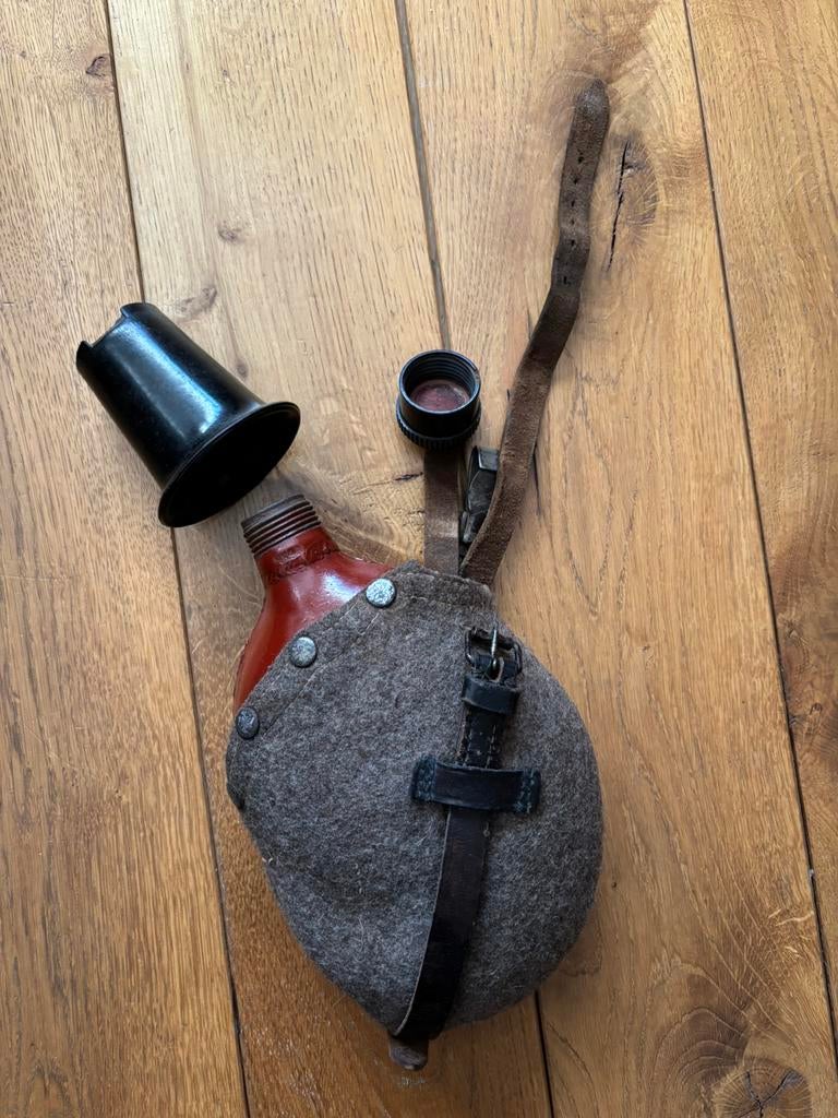 Duitse veldfles, Verzamelen, Militaria | Tweede Wereldoorlog, Overige typen, Duitsland, Ophalen of Verzenden