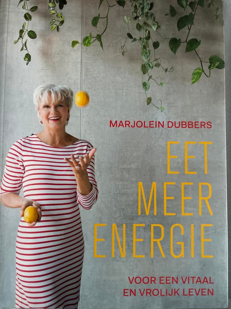 Eet Meer Energie - Marjolein Dubbers, Boeken, Gezondheid, Dieet en Voeding, Ophalen of Verzenden, Gelezen, Dieet en Voeding