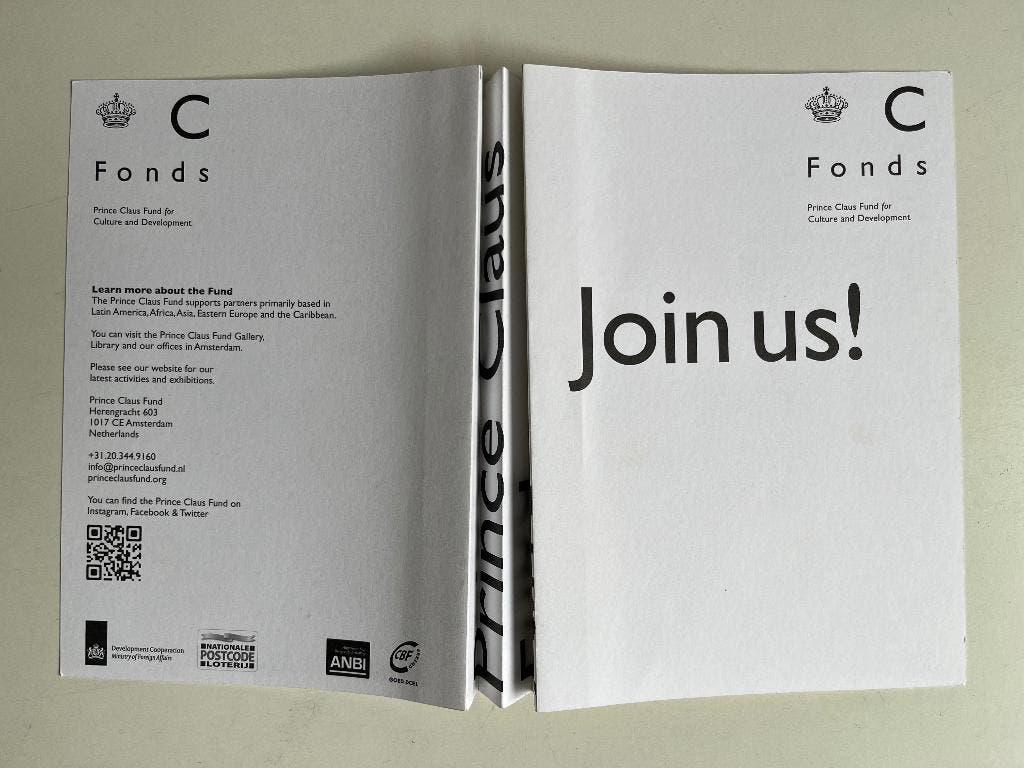 Ontwerp Irma Boom - Join Us - Prince Claus Fund, Boeken, Kunst en Cultuur | Fotografie en Design, Ophalen of Verzenden, Nieuw