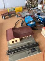 Modelspoorbaan accessoires: huisjes, tunnels, rails, trafo's, Ophalen, Gebruikt, Brug, Tunnel of Gebouw, Fleischmann