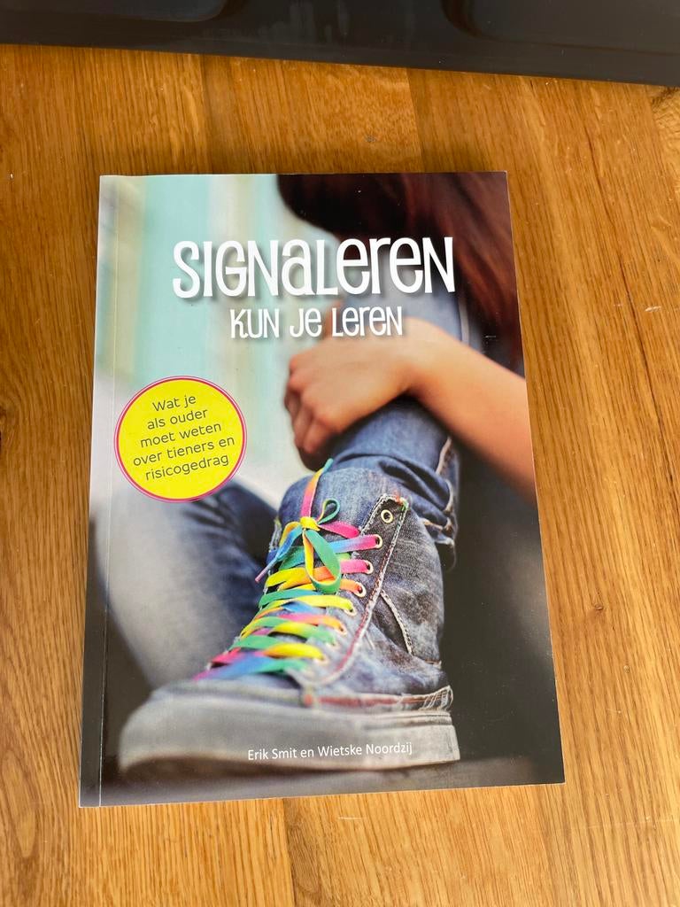 Signaleren Kun Je Leren - Leesboek over tieners en risicoged, Ophalen of Verzenden, Gelezen, Opvoeding vanaf 10 jaar