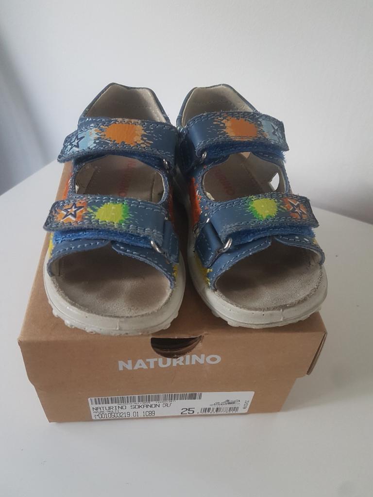 Maat 25 sandaaltjes, Schoentjes, Jongetje of Meisje, Ophalen of Verzenden, Zo goed als nieuw