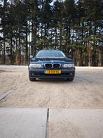 BMW 5-Serie 2.5 I 525 AUT 2002 Blauw, Auto's, Automaat, Achterwielaandrijving, Beige, Regensensor