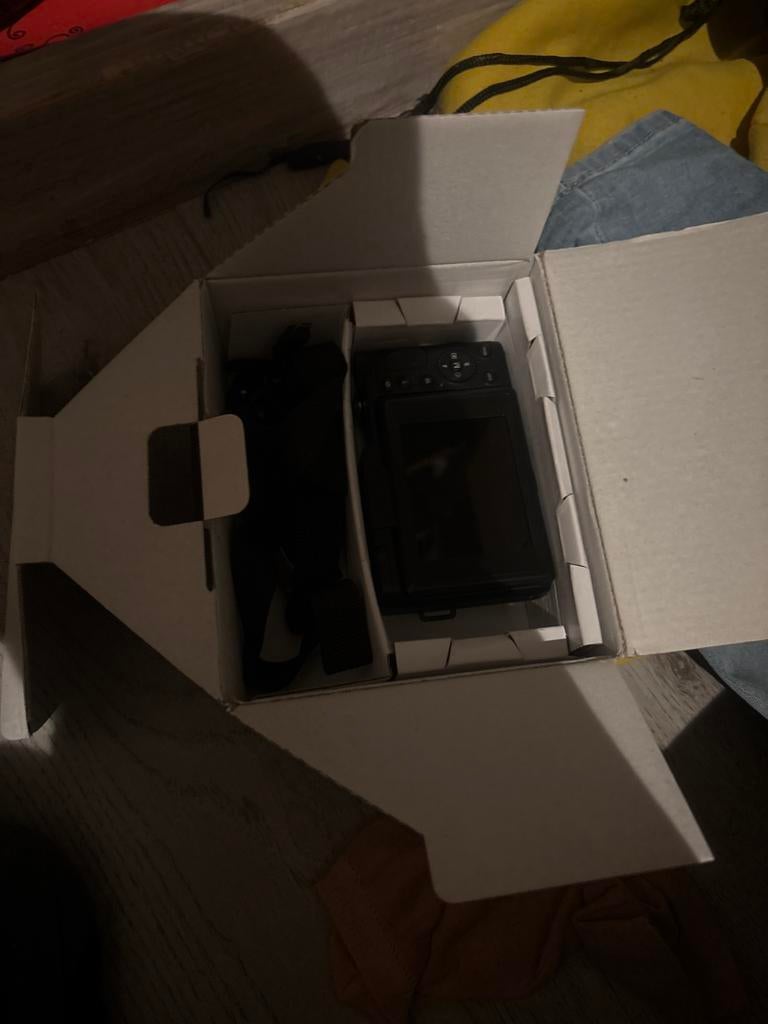 Compact Camera in Doos, Compact, Ophalen of Verzenden, Zo goed als nieuw, Overige Merken