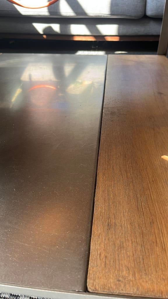 Mooie eiken tafel met RVS, Ophalen, Gebruikt, 50 tot 75 cm, Vierkant