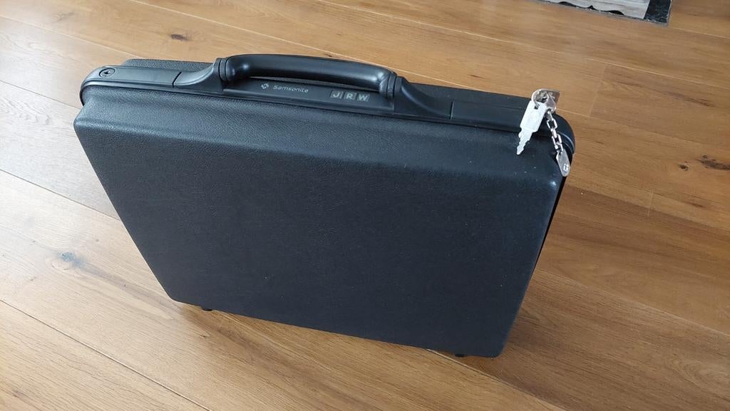 Attaché koffer Samsonite, Ophalen of Verzenden, Gebruikt, Zwart, 30 cm of meer