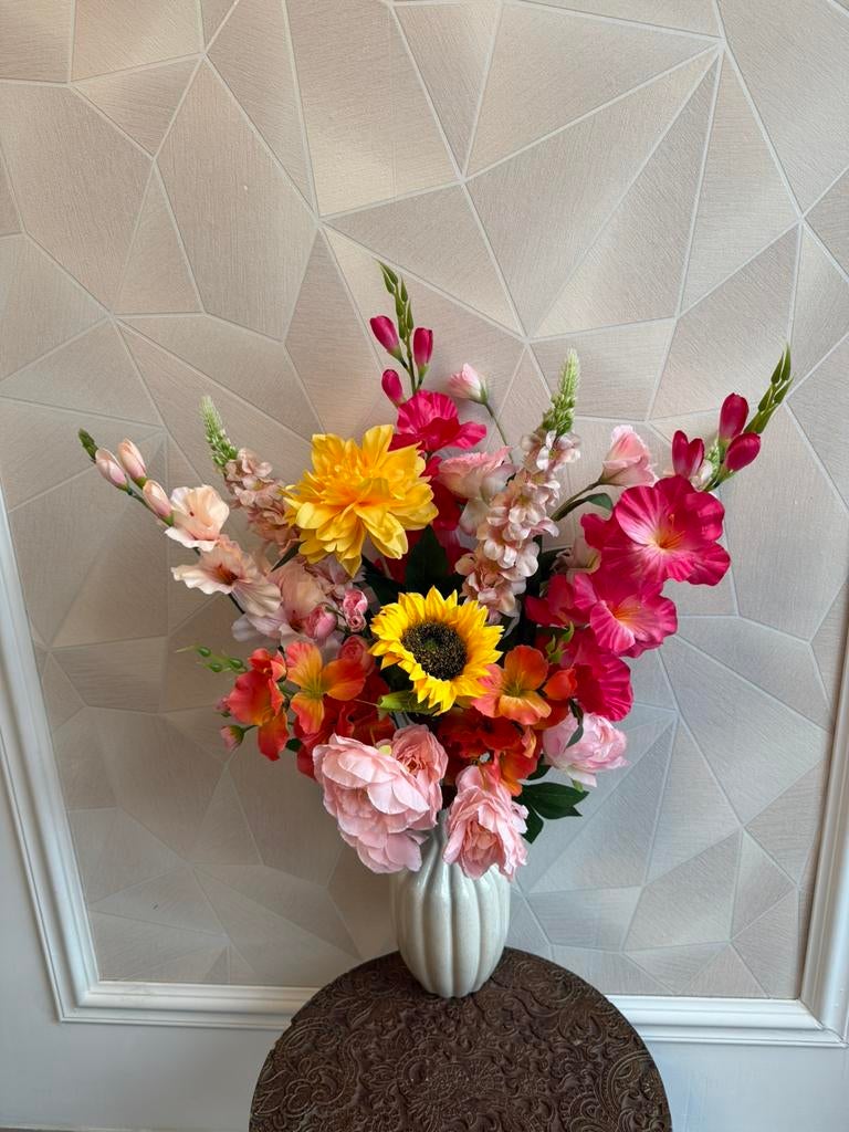 Luxe boeket kunstbloemen, Ophalen of Verzenden, Zo goed als nieuw