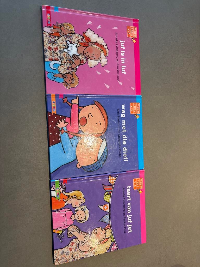 Maan Roos Vis leesboekjes Avi-m3, Boeken, Ophalen of Verzenden, Gelezen, Fictie algemeen