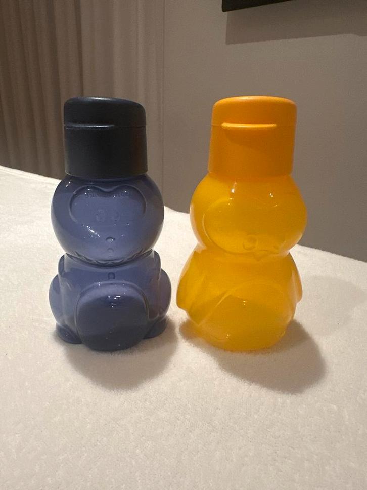 Set van 2 Tupperware EcoEasy kinderflessen - Dino & Pinguïn, Huis en Inrichting, Keuken | Tupperware, Nieuw, Beker of Kan, Blauw