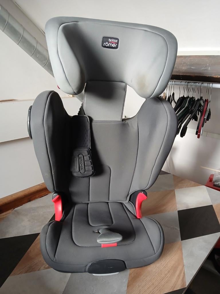 Britax Römer Kidfix 2 xp 15-36 kg, Ophalen, Romer, Autogordel of Isofix, Gebruikt