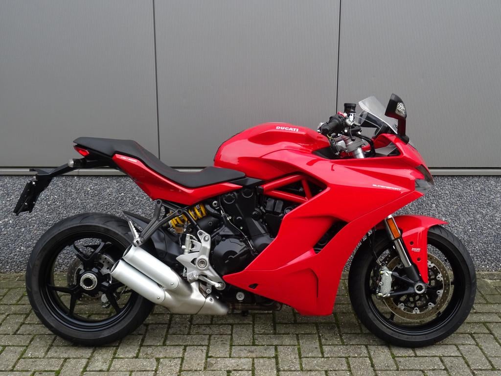 Ducati SUPERSPORT 939 (bj 2019), Motoren, Motoren | Ducati, Bedrijf, 939 cc, Sport
