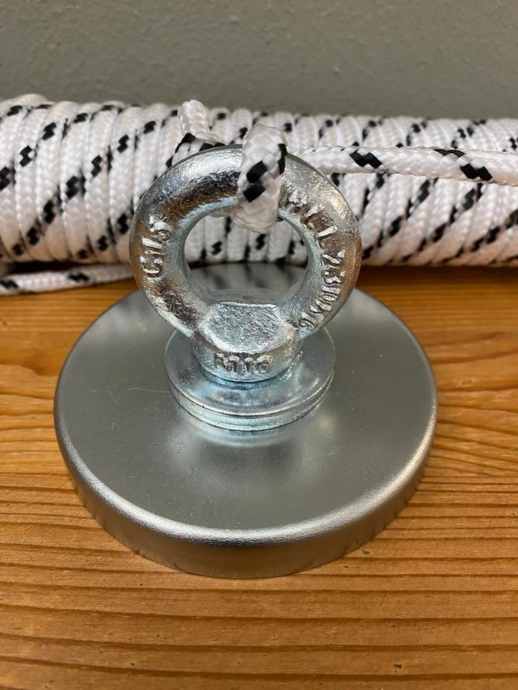 Nieuwe vismagneet set (60kg hechtkracht, incl. touw), Hobby en Vrije tijd, Metaaldetectors, Nieuw, Overige merken, Ophalen of Verzenden