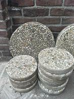 6 grote en 10 kleine ronde tegels, Ophalen, Zo goed als nieuw