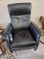 Zwarte leren relaxfauteuil met sta-op functie, Ophalen, Gebruikt, Modern, Comfort, 75 tot 100 cm