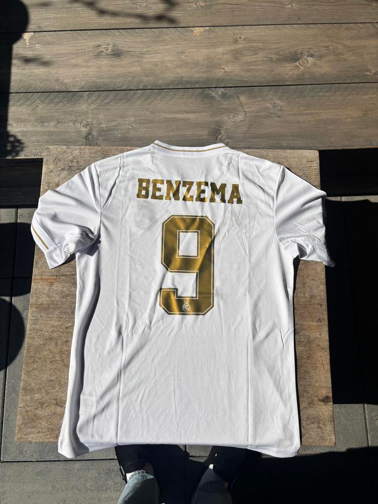 Real Madrid Thuisshirt Benzema Maat L Adidas, Maat 52/54 (L), Wit, Nieuw, Ophalen of Verzenden