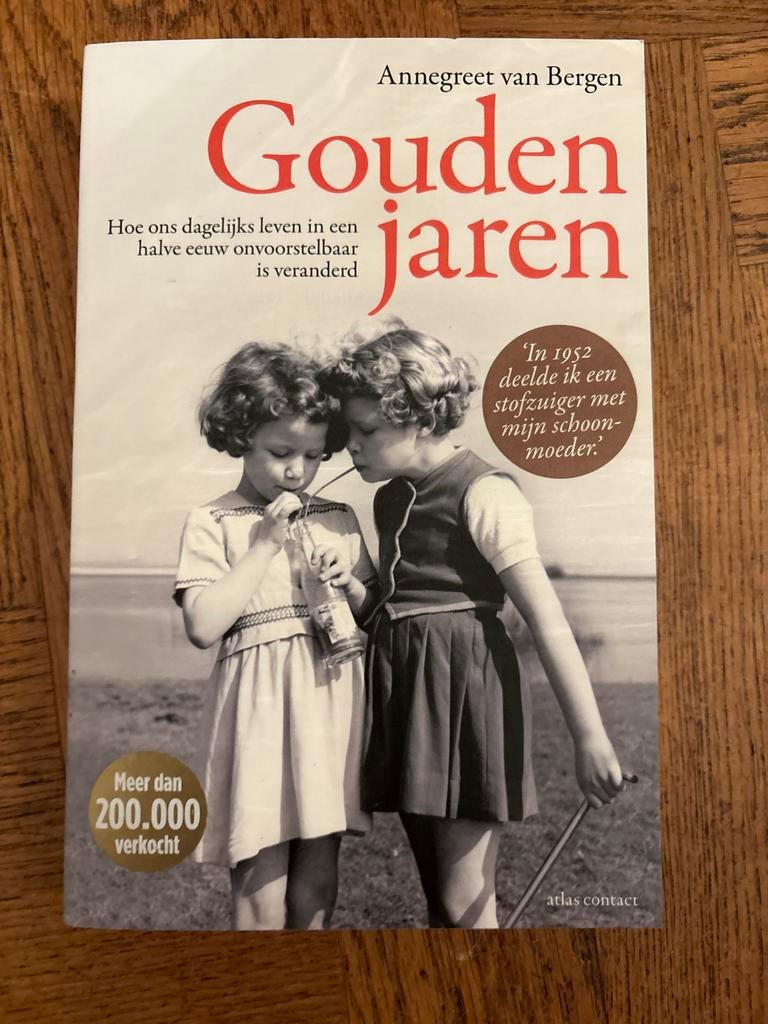 Gouden jaren - Annegreet van Bergen, Boeken, Ophalen of Verzenden, 20e eeuw of later, Gelezen