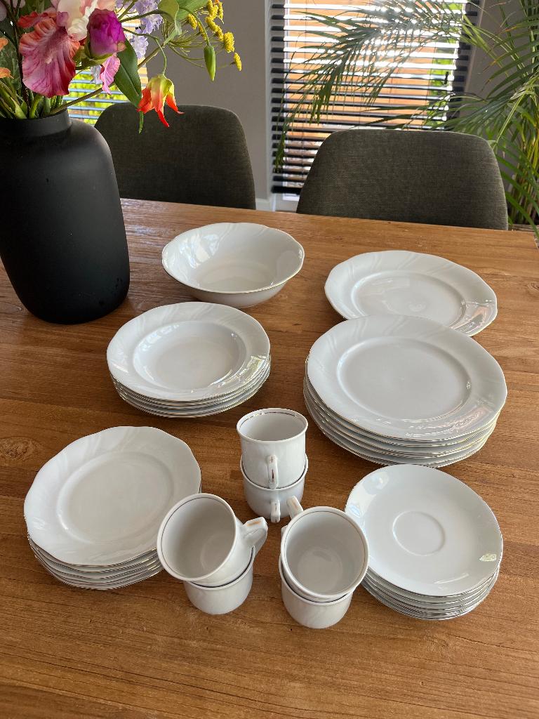Servies wit/goud Korona, Ophalen, Gebruikt, Overige stijlen, Porselein