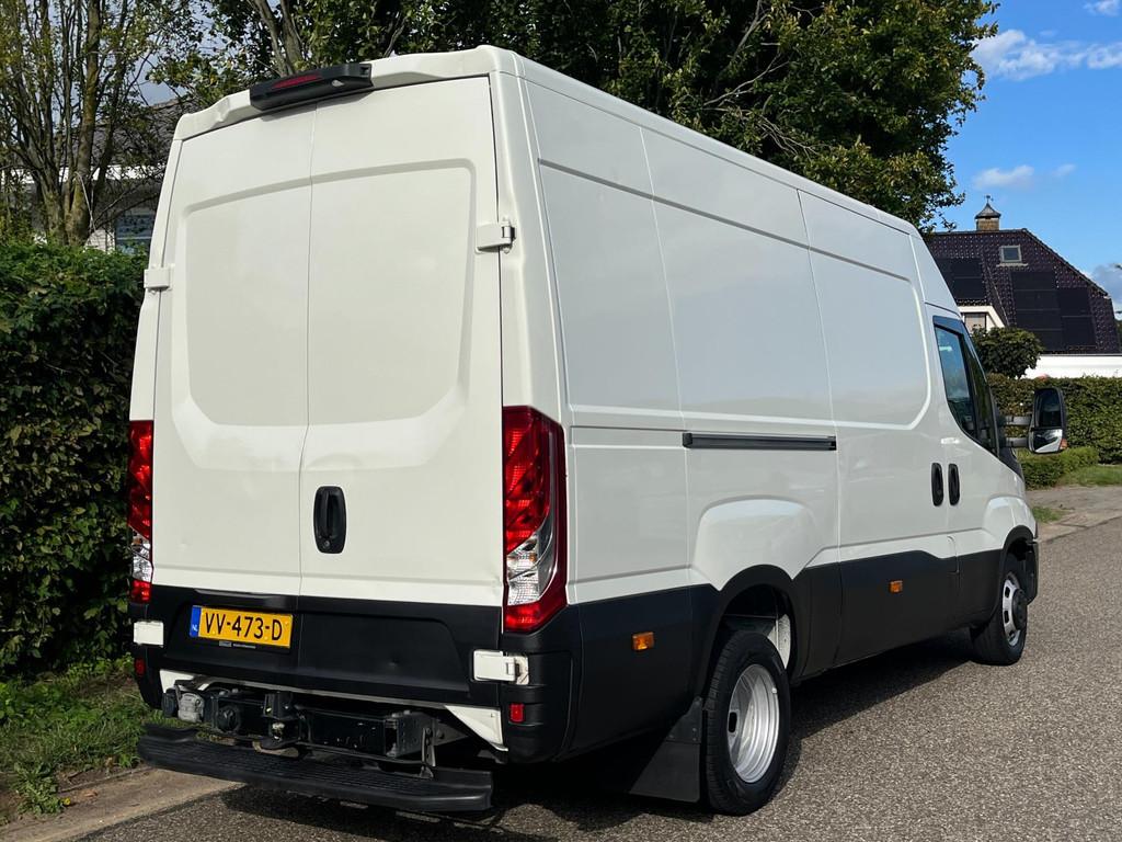 Iveco Daily 40C17 3.0 Automaat| Luchtremmen 6500kg trekken, Auto's, Automaat, Euro 5, Achterwielaandrijving, 4 cilinders