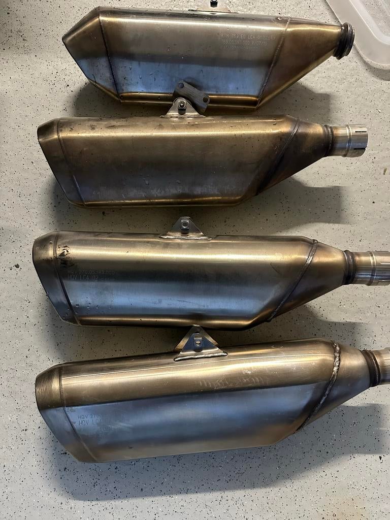 Standaard uitlaat / demper KTM Husqvarna 690 Smcr 701, Motoren, Gebruikt, Ktm, ?, ?