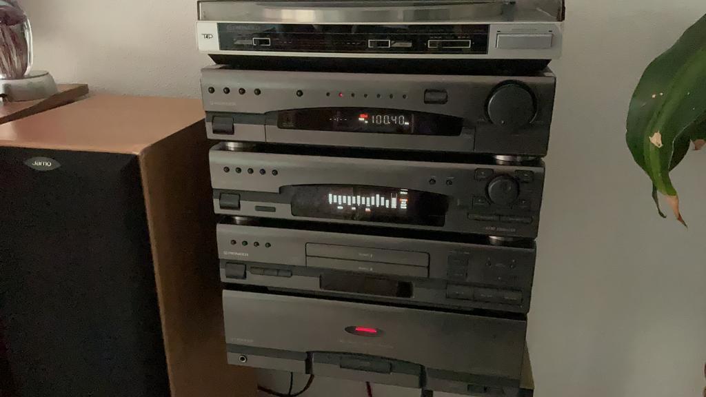 Pioneer stereoset met Jamo zuil speakers, Audio, Tv en Foto, Stereo-sets, Ophalen of Verzenden, Zo goed als nieuw, Speakers, Pioneer