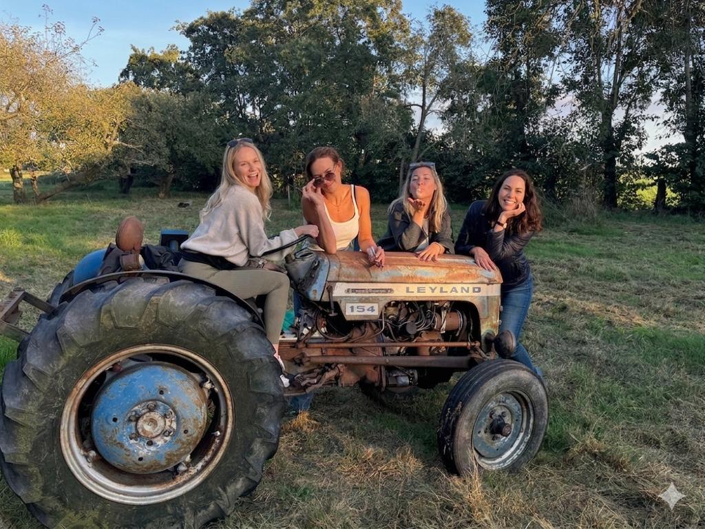 Engelse Leyland 154 benzine oldtimer tractor, Ophalen, Tot 80 Pk, Overige merken, Tot 2500