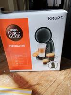 Dolce Gusto machine met cups. XS, Ophalen, Zo goed als nieuw, Koffiemachine