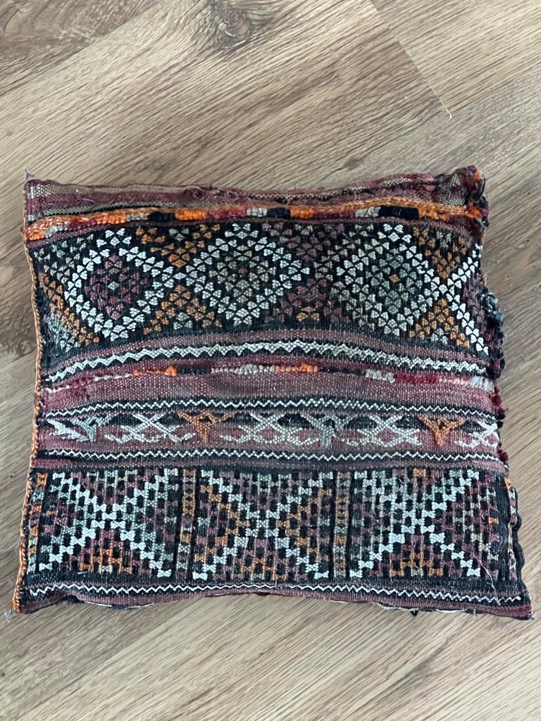 Uniek handgeweven kussen Gewassen met afmetingen 25x25 cm, Ophalen of Verzenden, Gebruikt, Rood, Rechthoekig